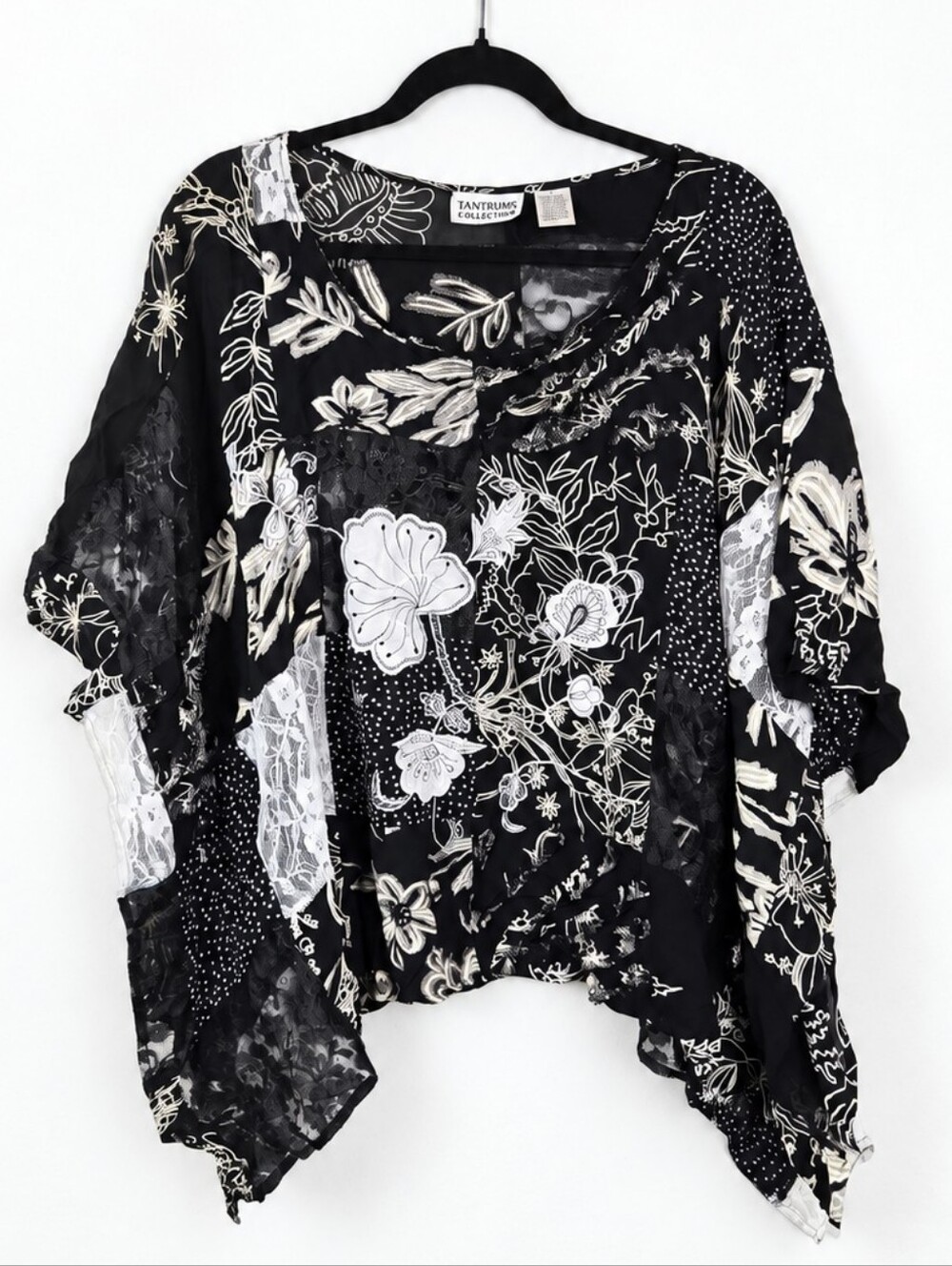 Vintage 90s Tantrums Patchwork Lace Art to Wear Lagenlook Oversized Tunic Top OS